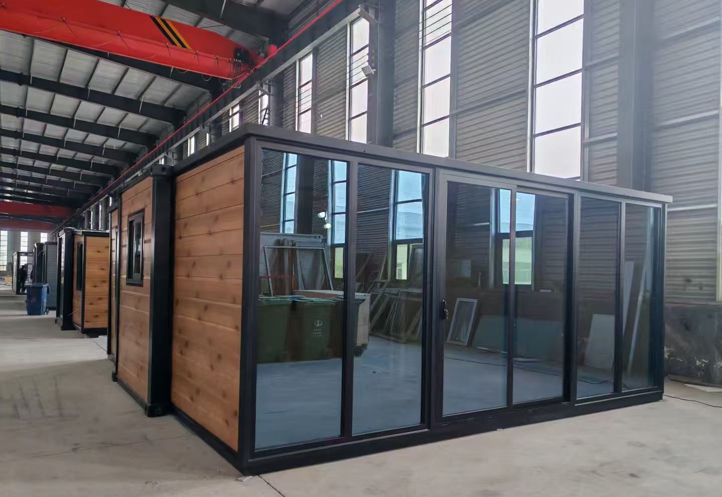 Expandable container house reference